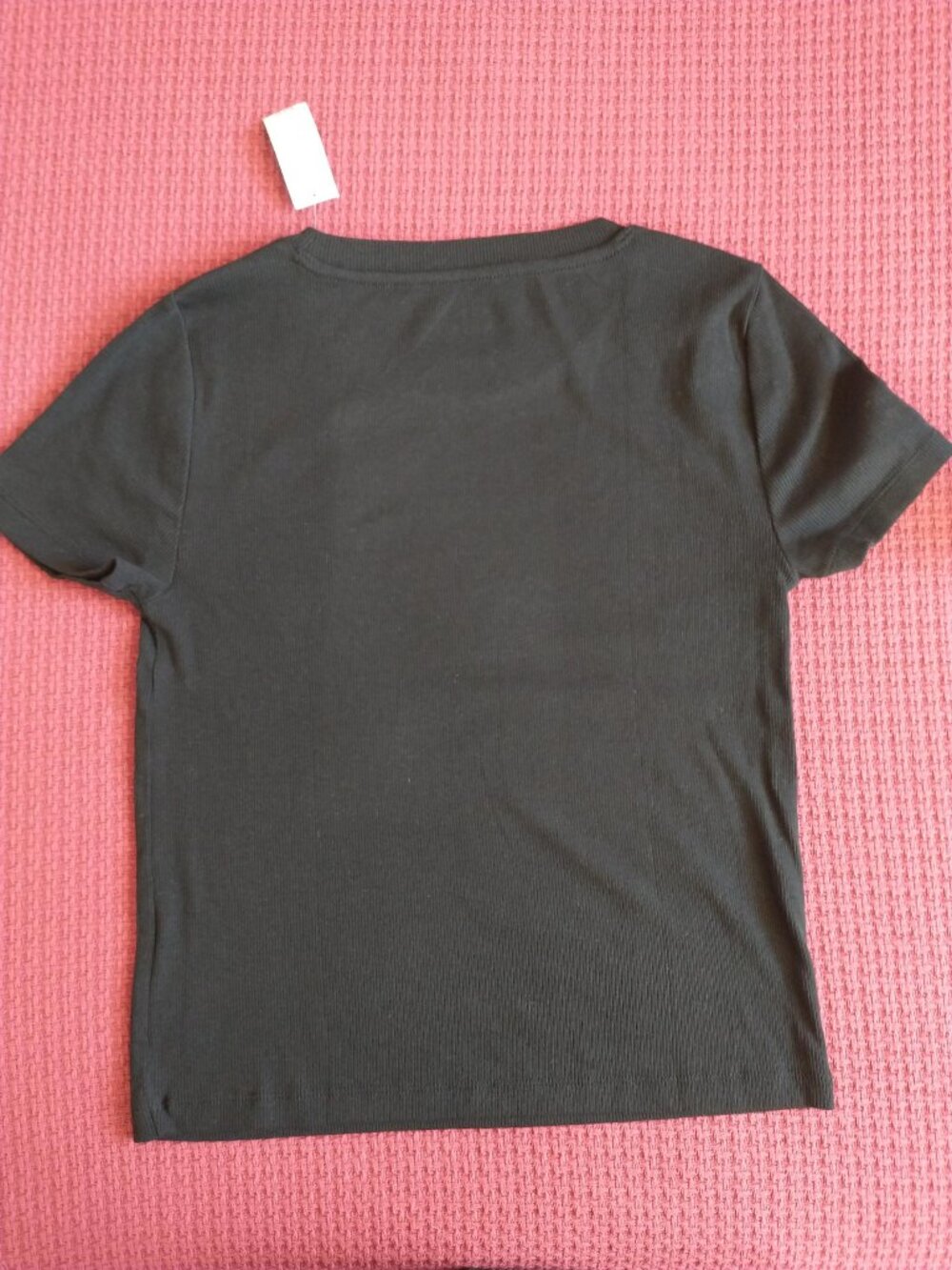 GAP Women's Modern Rib Crop T-Shirt in Black NWT - Picture 14 of 14